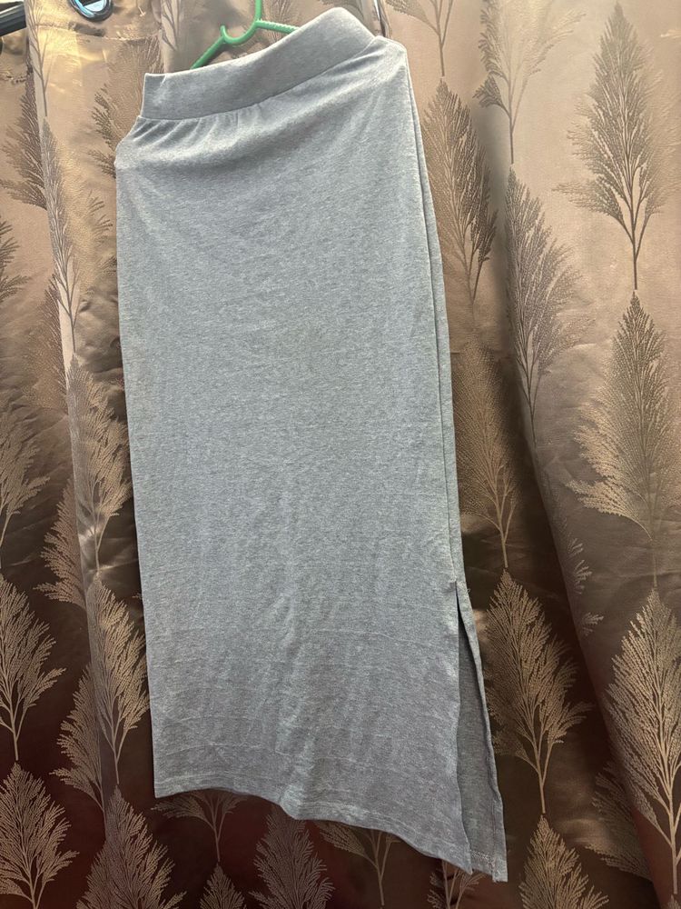 Light Grey Maxi Skirt With A Slit One Side