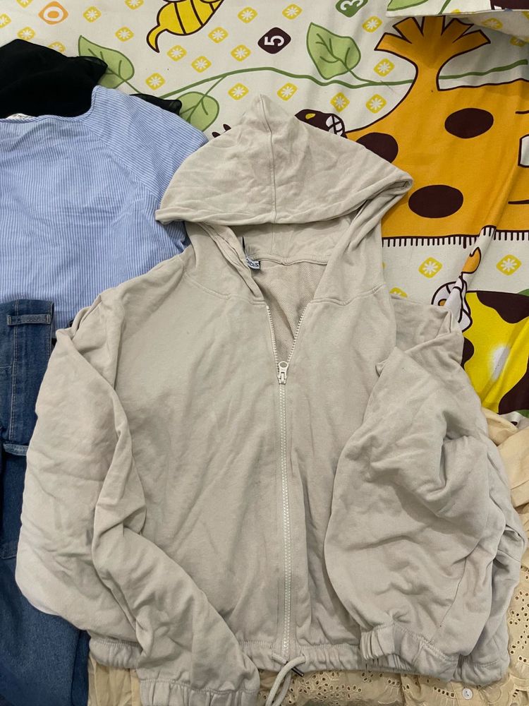 Sweat Shirta