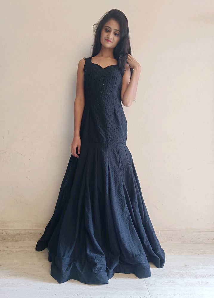Fish Cut Black Gown