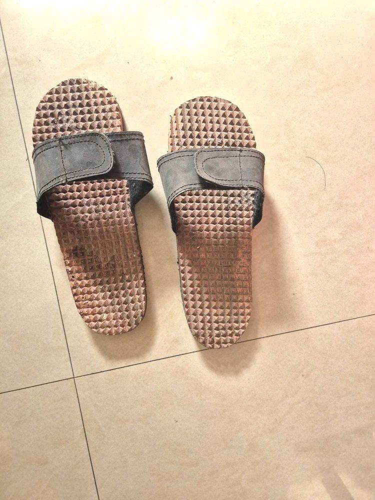 Comfortable Grey Flip Flops