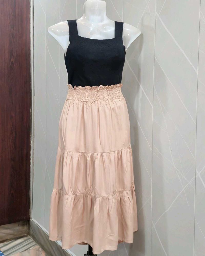 Chic Skirt with Smocked Waist