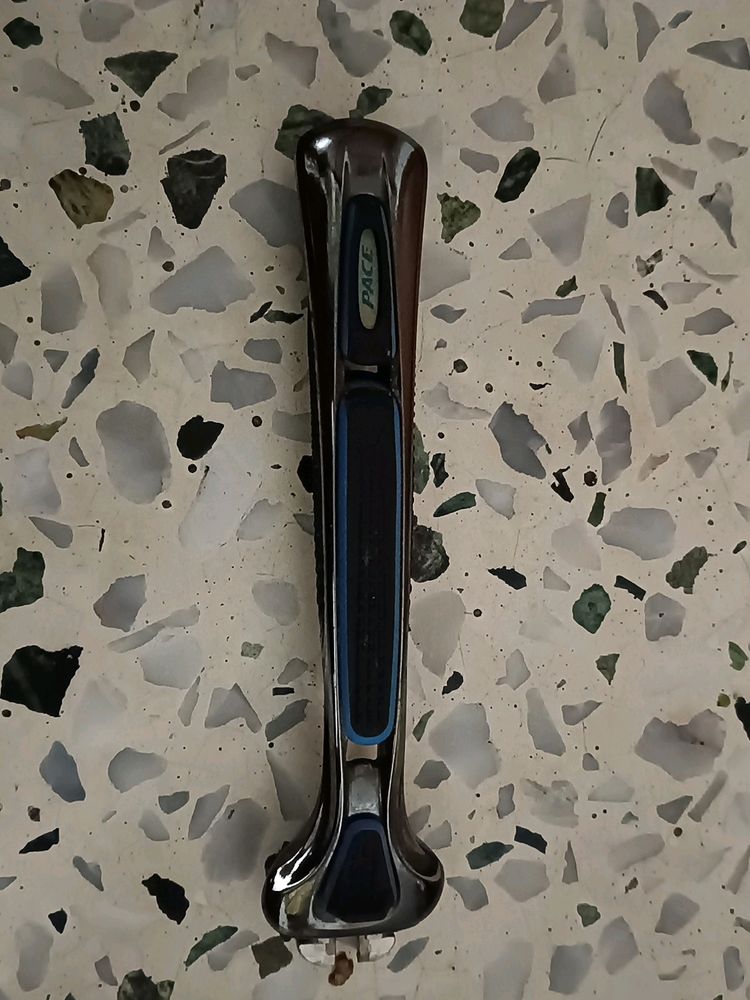 Let's Shave Shaving Machine Without Razor