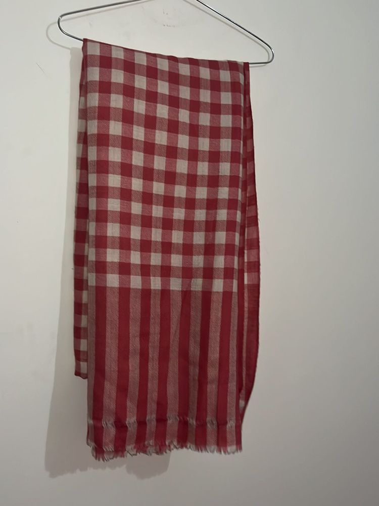 Red &amp; Beige Checkered Scarf
