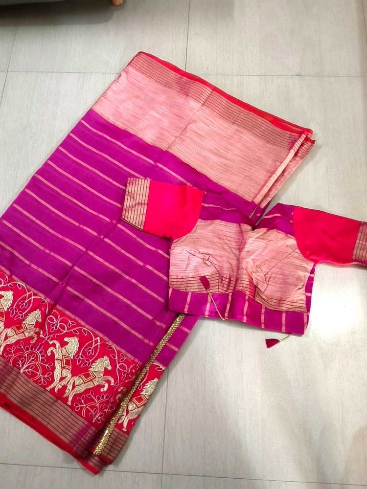 Cotton blend saree with blouse( back open)