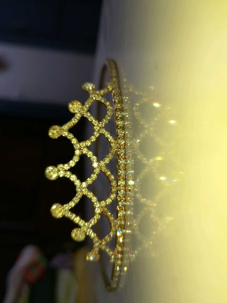 Sparkly Gold Tiara (crown)