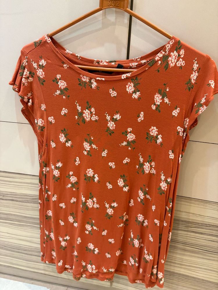 ✨ Fig Floral Print Top | Size L ✨