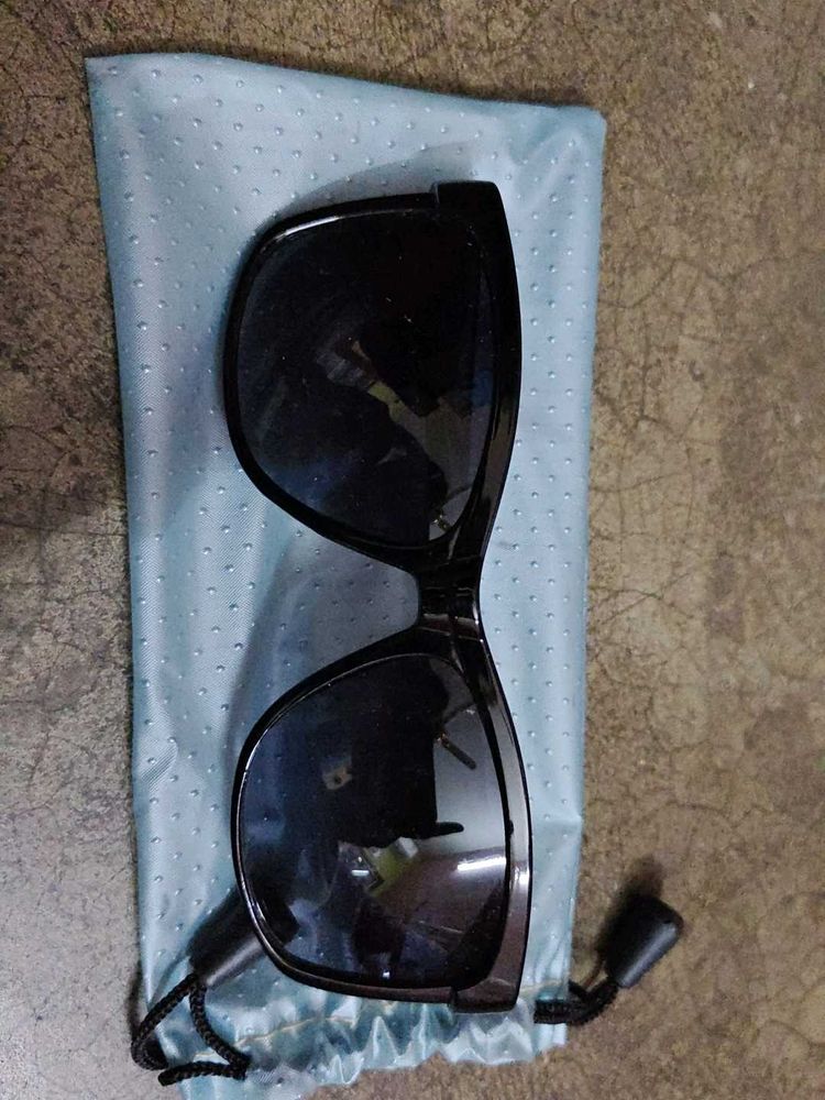 Stylish Black Sunglasses