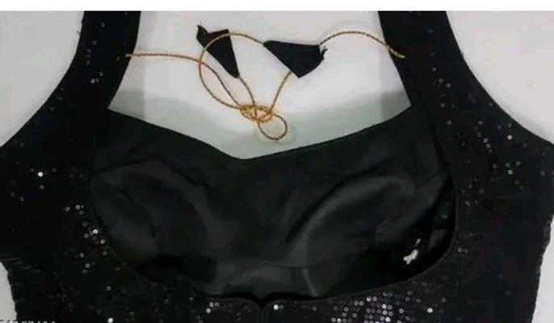 Black Sequence Blouse With Fine Finishing