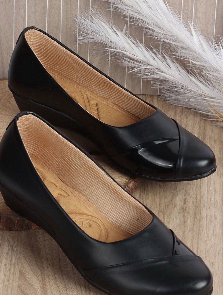Black Wedge Heel Bellies