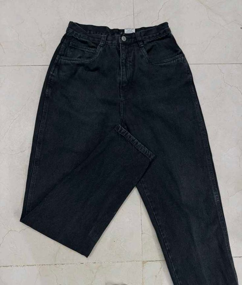 Black mom fit jeans