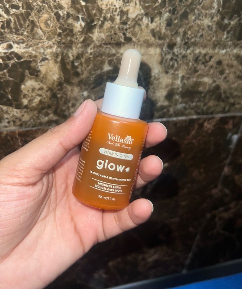 Vellasio Glow Vitamin C Serum