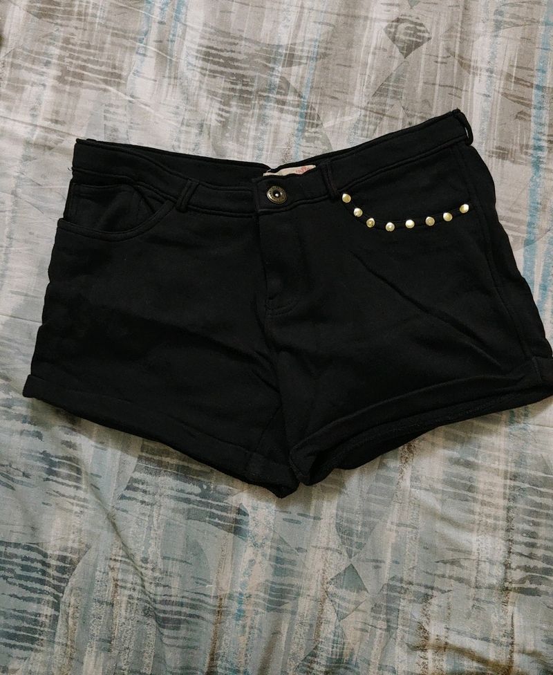 Black Stretchable Cotton Shorts
