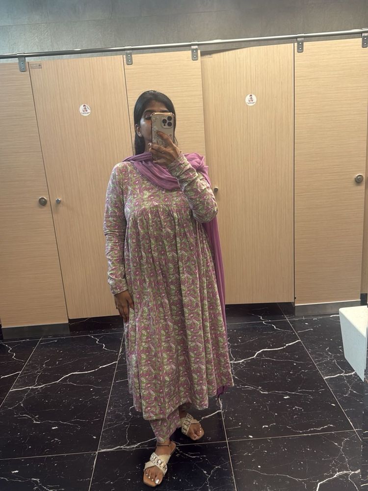 Beautiful Floral Kurta Set