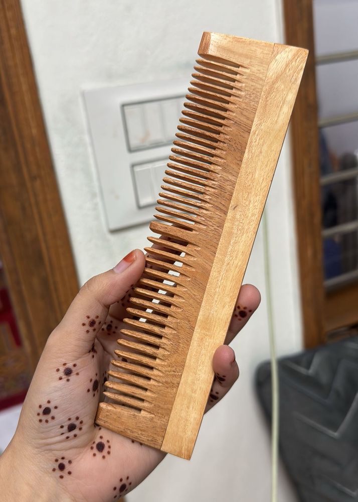 Wooden Comb Set