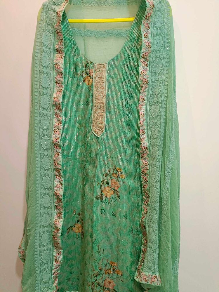 Elegant mat sequence embroidery Green Floral Salwa