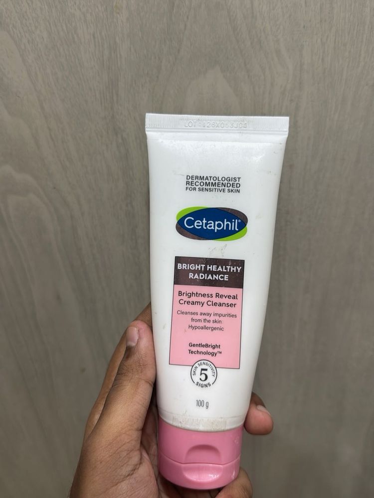 Cetaphil Bright Healthy Radiance Facewash