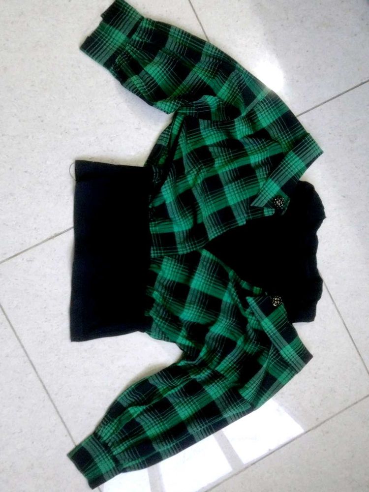 Green Plaid Long Sleeve Top