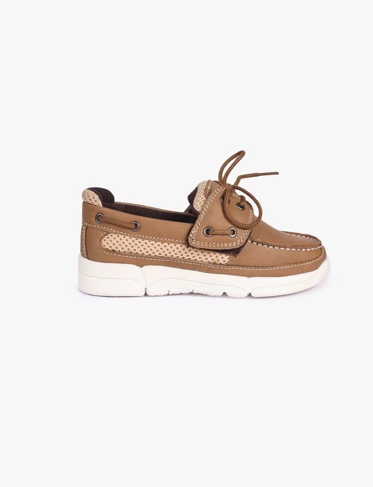 Boys Casual Brown Boat Loafers Size 9