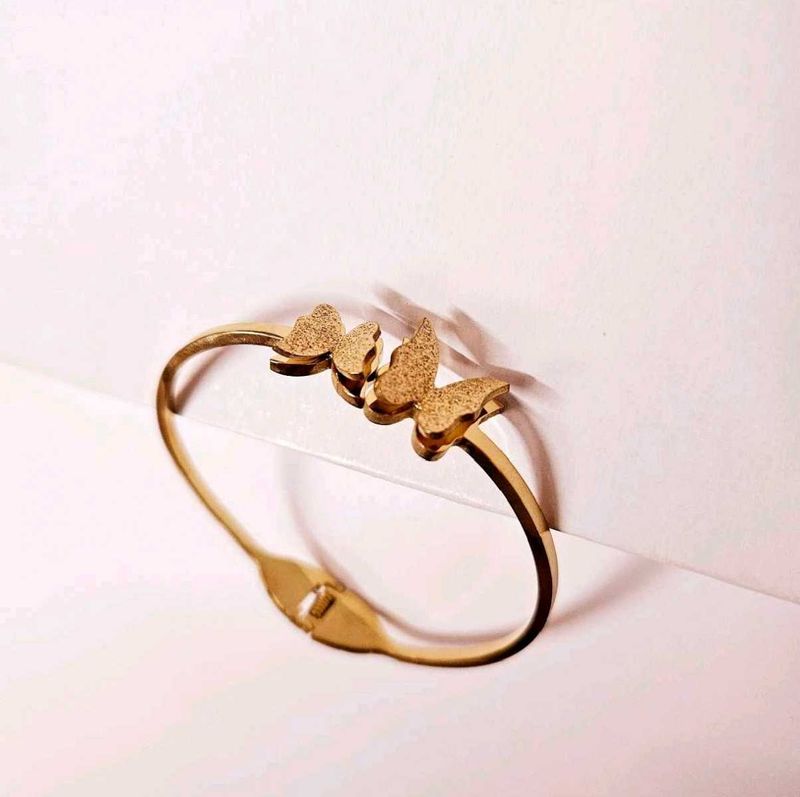 Combo of Butterfly Kada And Necklace