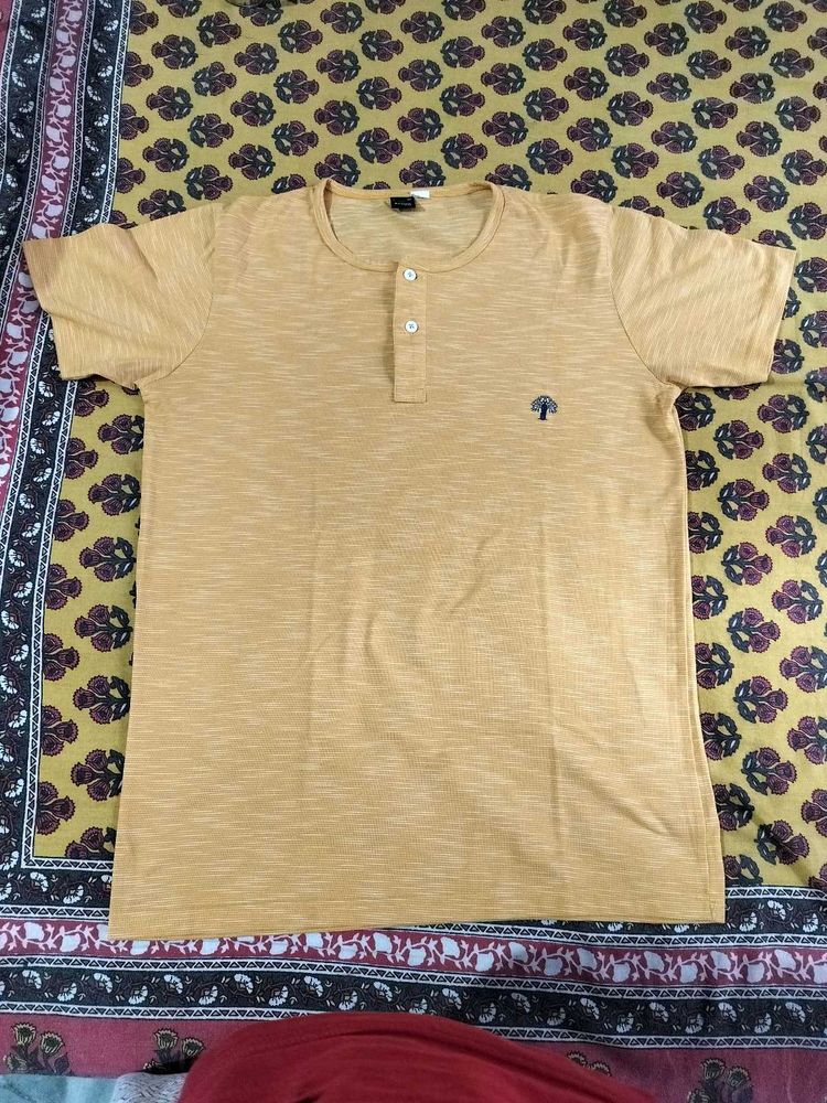 Men's Yellow Henley T-Shirt 💛👕