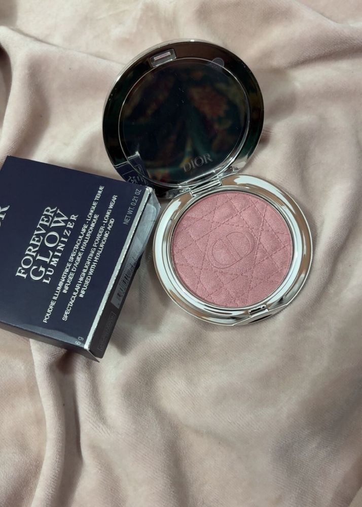 Dior Forever Glow Luminizer Highlighter