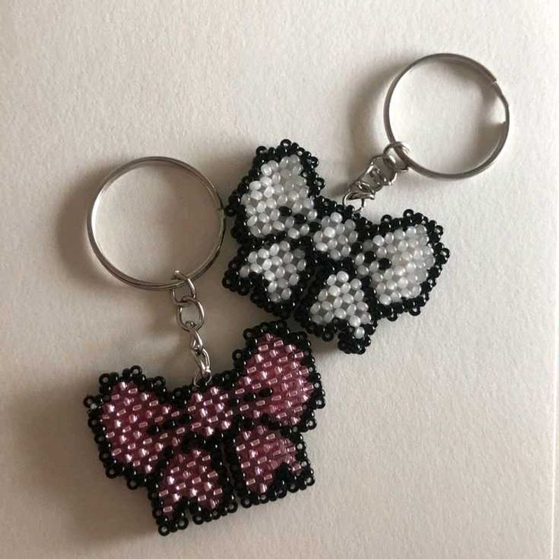 Handmade Beaded Bow Keychain Set