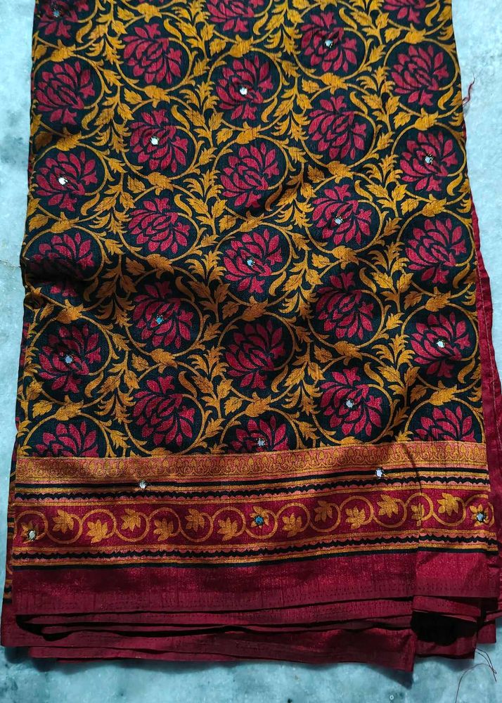 Beautiful Floral Print Saree