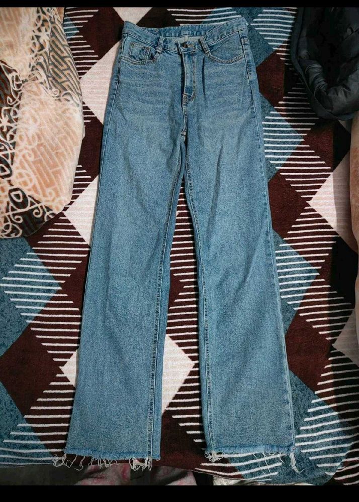 Womens Light Wash straight Leg Jeans