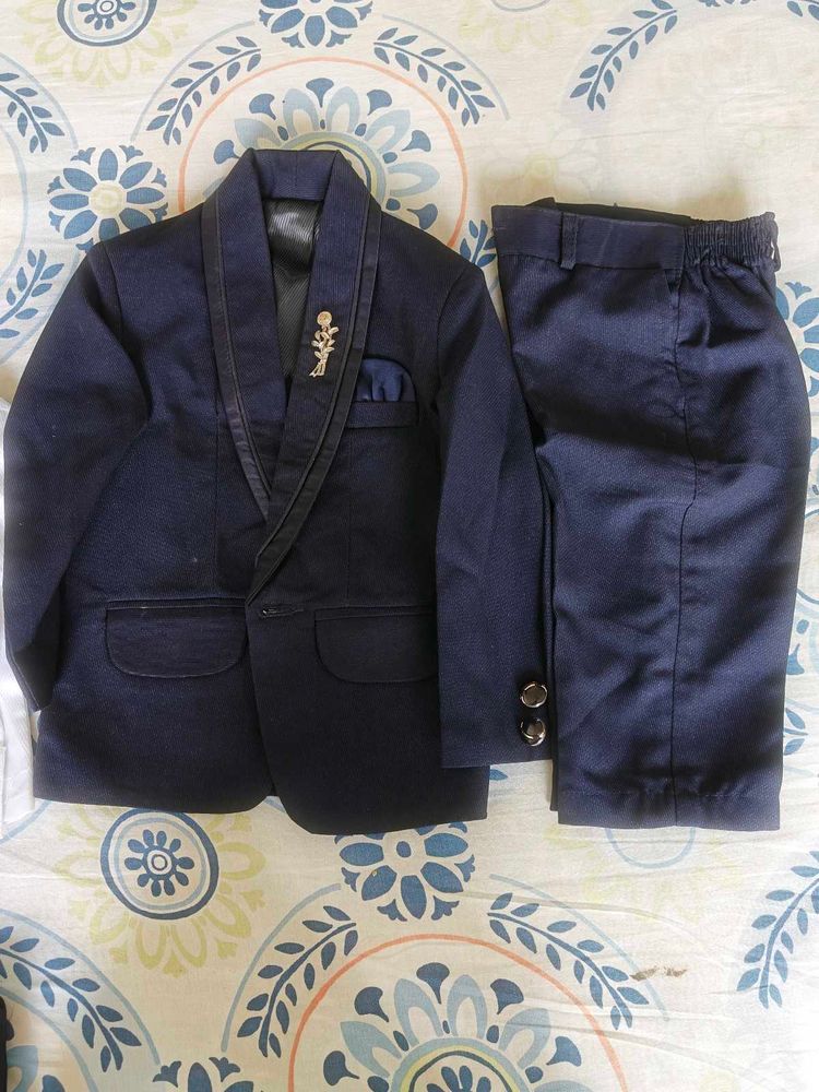 Boys' Navy Blue Blazer and Pant 5pc Set