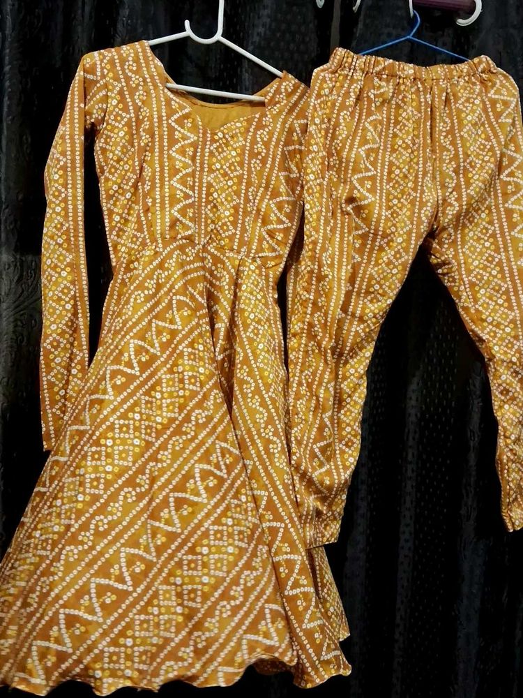 Stylish Kurta with Pants Set