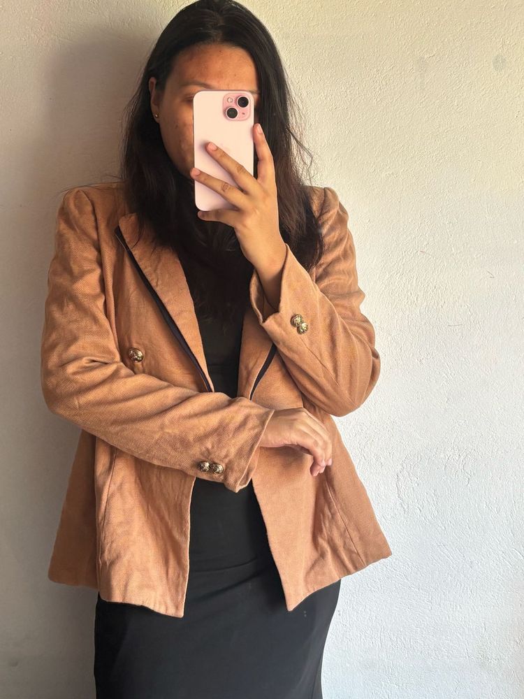 Chic Double-Breasted Blazer