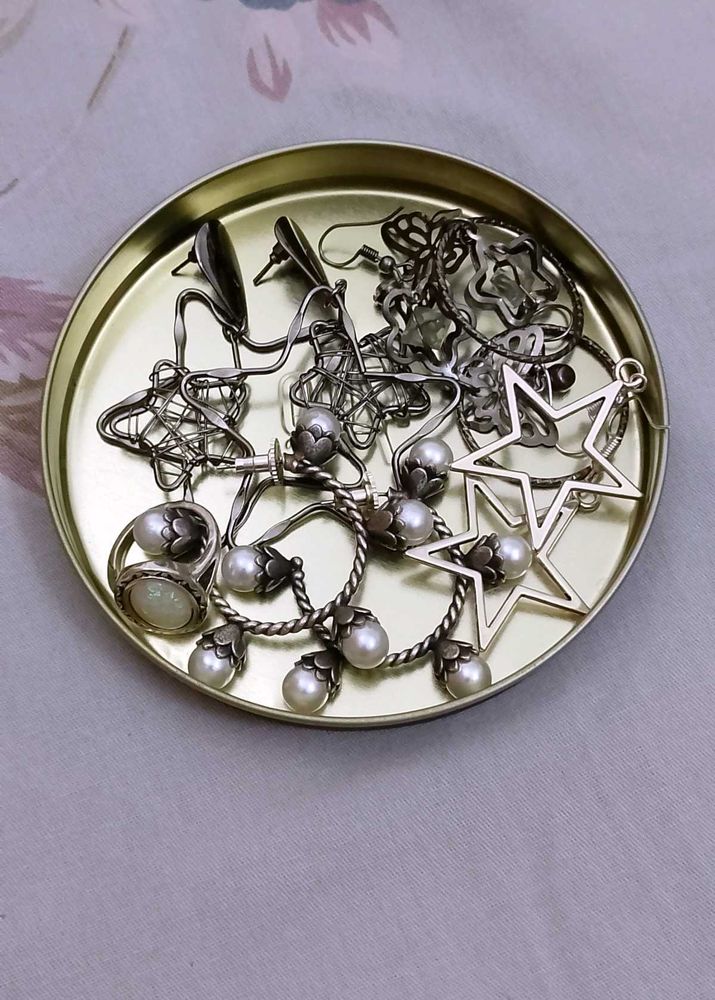 Assorted Alt Silver Jewelry Scoop