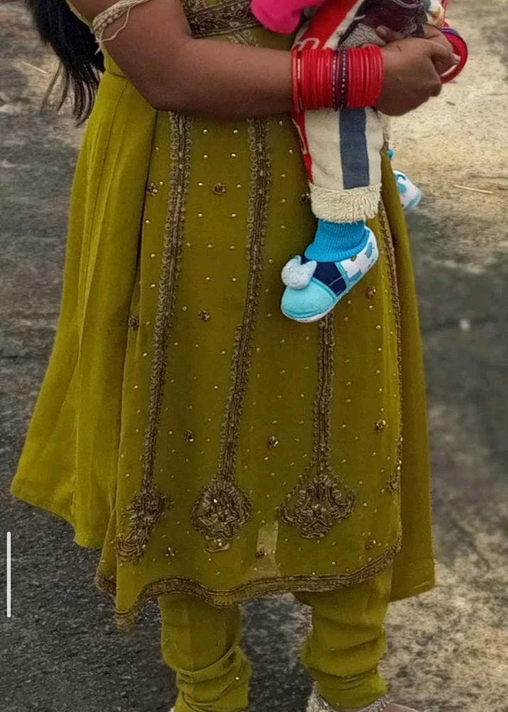 Embroidered Kurta Set