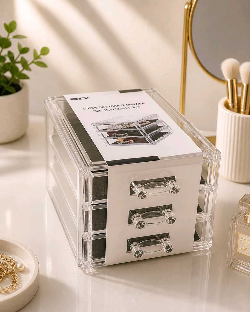 Brand new Acrylic Cosmetic Organizer