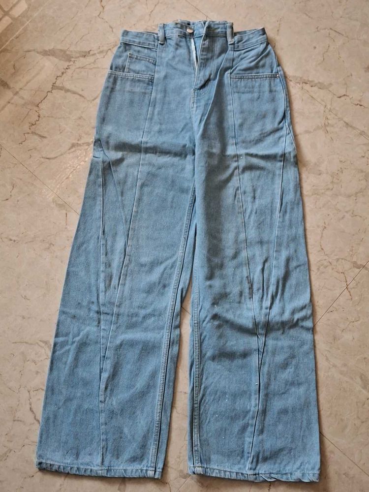 Light Wash Wide Leg Jeans