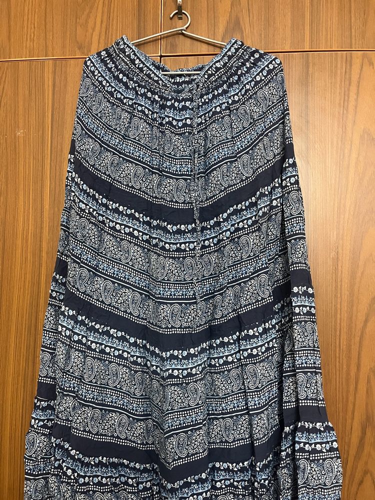 Flared Cotton skirt