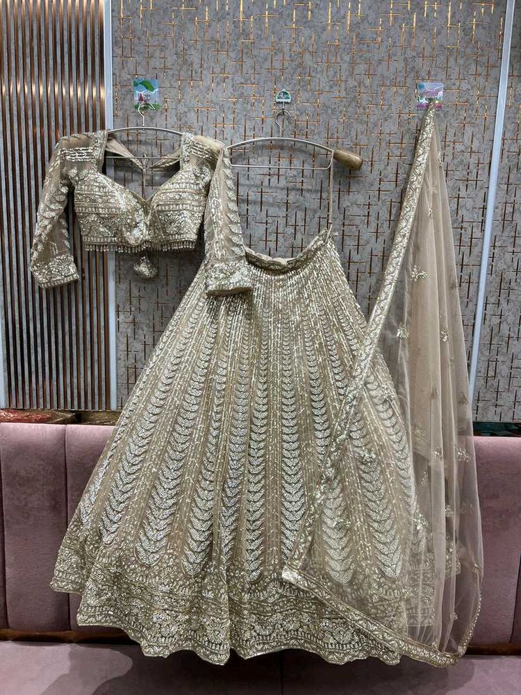 ✨️Ready To Wear Golden Crop Top Lehga✨️