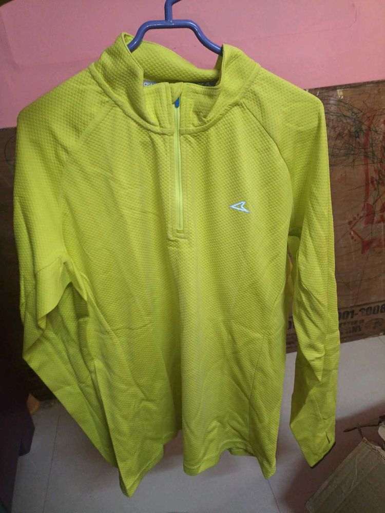 Green Activewear Pullover