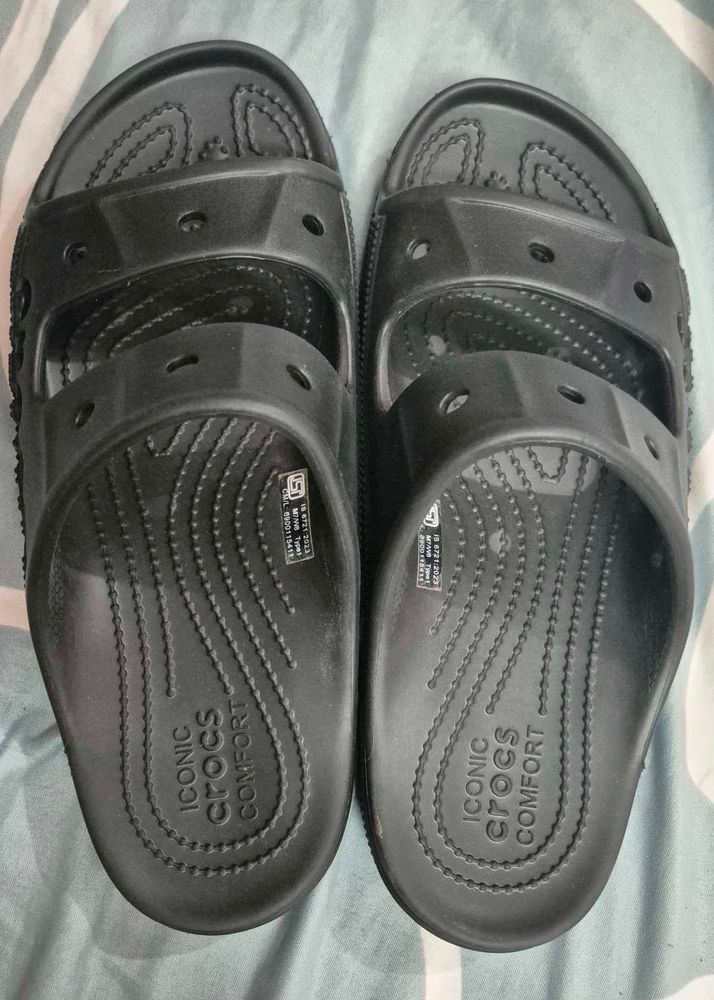 Black Crocs Comfort Slides