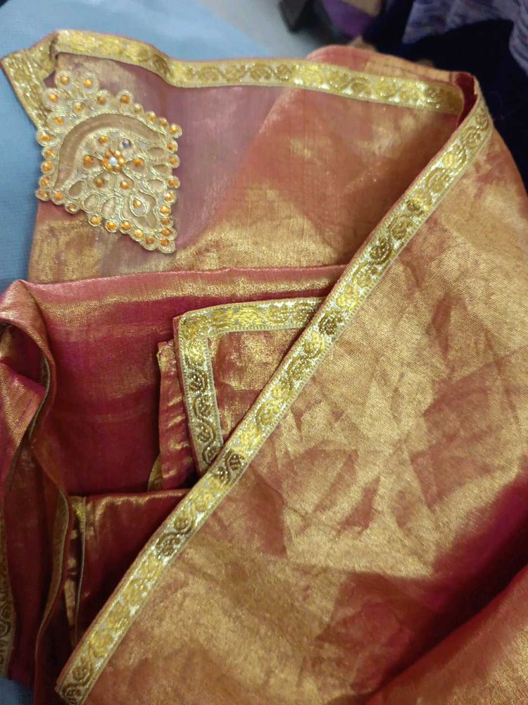 Elegant gold dupatta