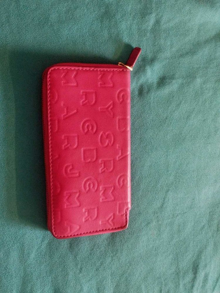 Authentic Marc Jacobs Wallet.