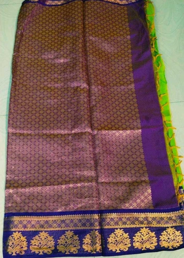 Elegant Silk Blend Saree
