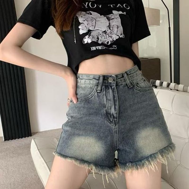 Distressed Denim Shorts(26)