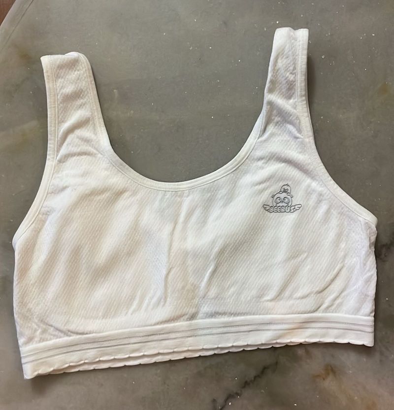 Comfortable White Sports Bra