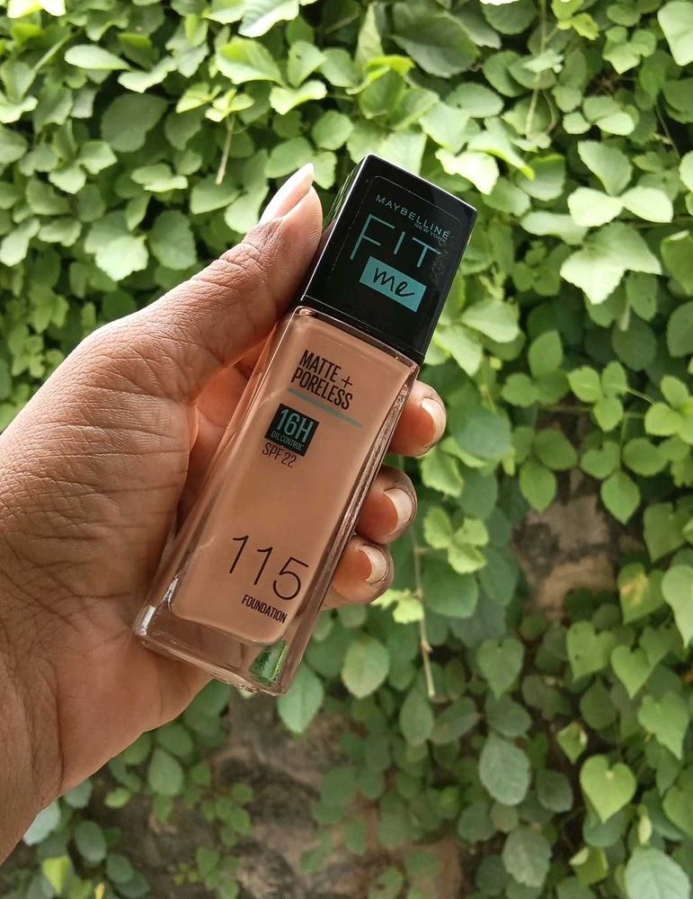 Maybelline Fit Me Matte Foundation 115