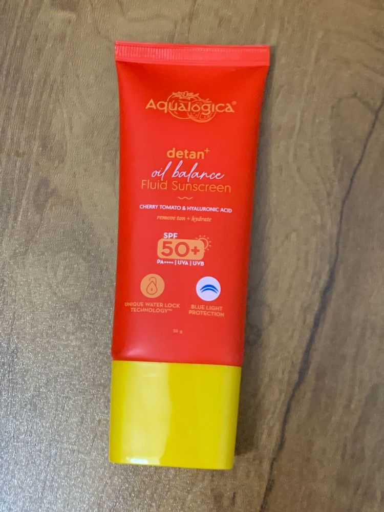 Aqualogica Detan Oil Balance Fluid Sunscreen SPF50
