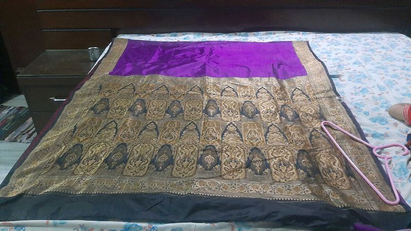 new without tagl bright purple and black