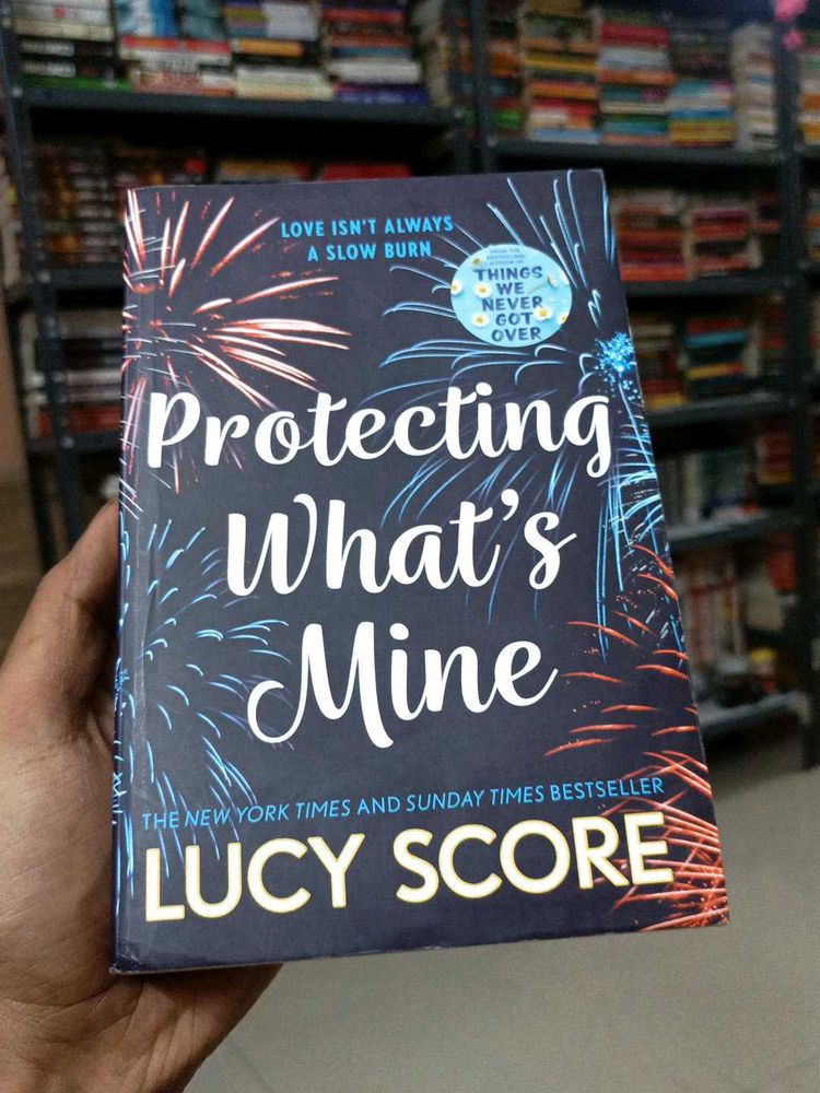 💖 Protecting What's Mine by Lucy Score