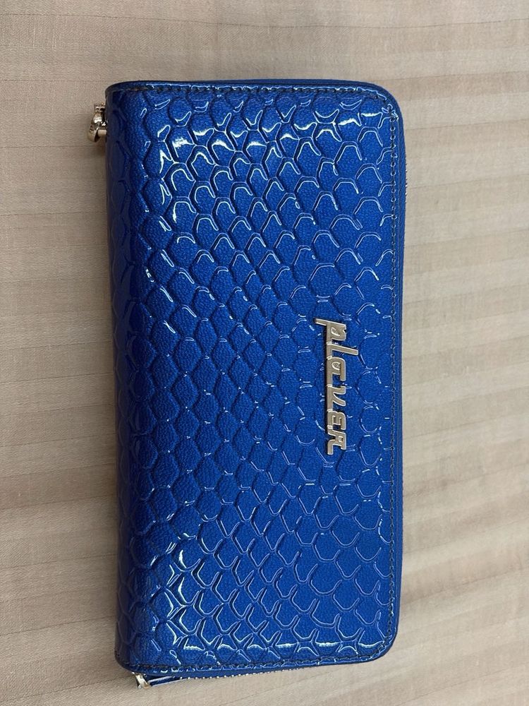 Shiny Blue Snake Print Wallet