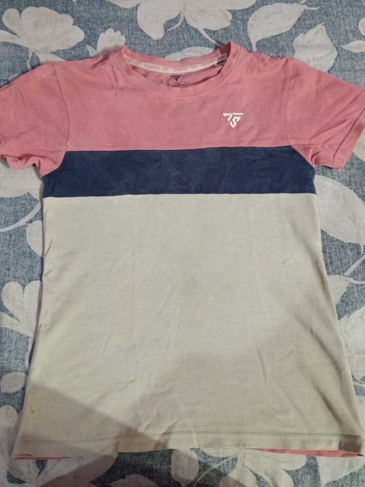 Color Block T-Shirt 👕